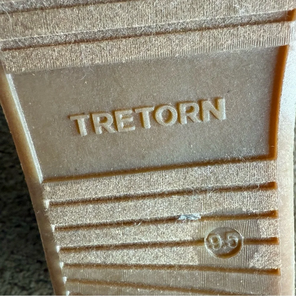 Tretorn Plaid Sneakers with Black Details - Picture 7 of 8